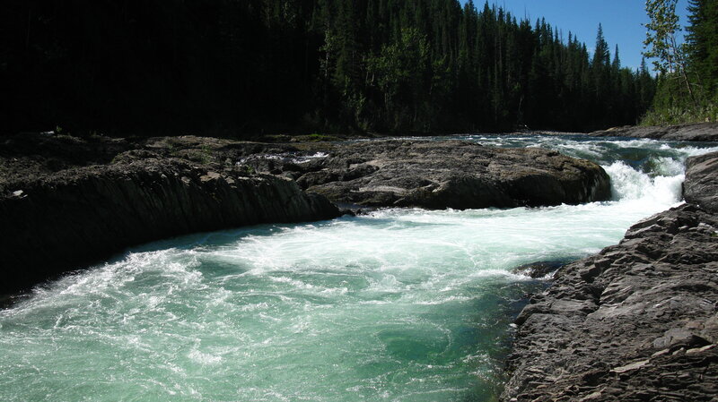 River Flowing over Rocks — Green, Dynamic