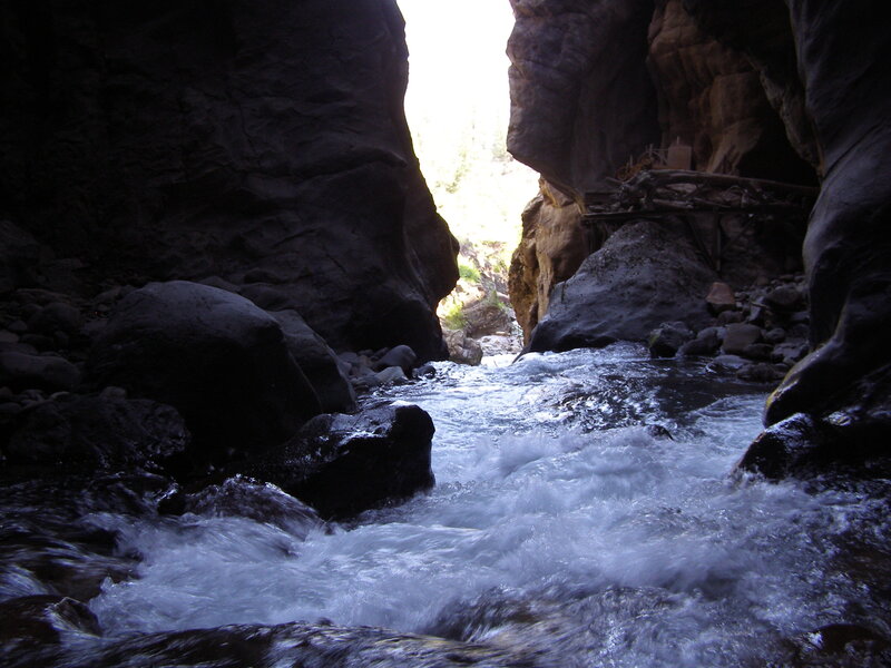 river flowing through a canyon