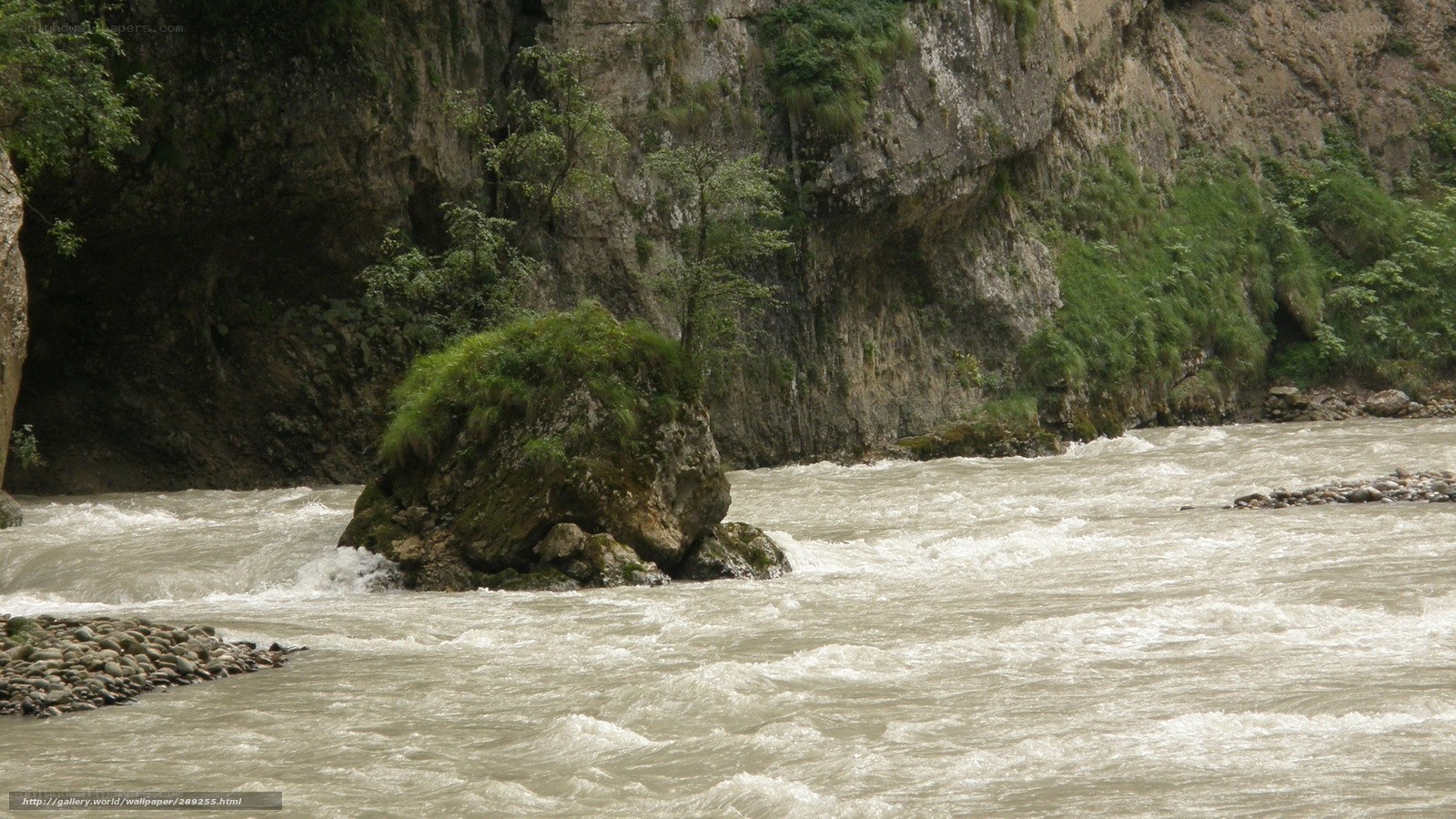 river flowing through a canyon