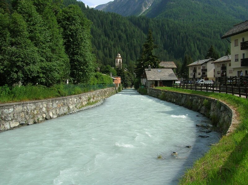 River flowing through a mountain village