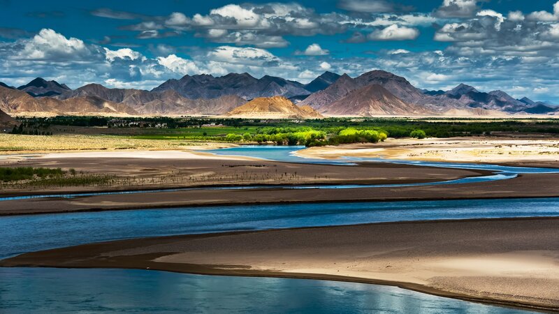 River flowing through mountain valley