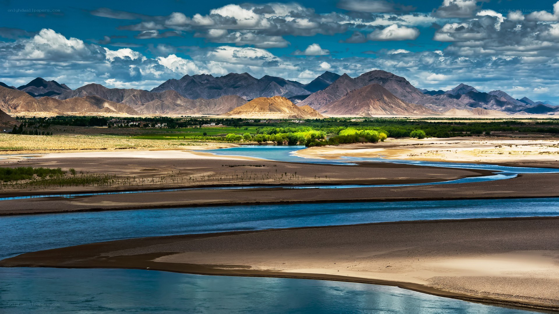 River flowing through mountain valley