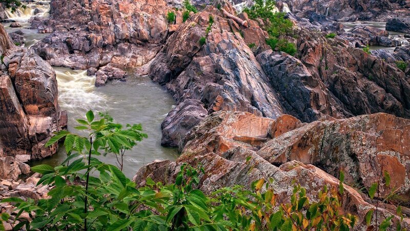 River Flowing Through Rocks — Brown, Dramatic