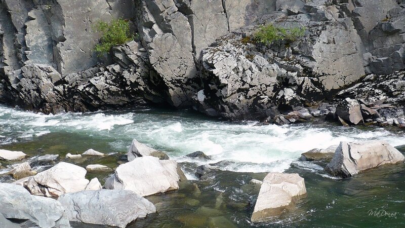 River Flowing Through Rocks — Gray, Dynamic