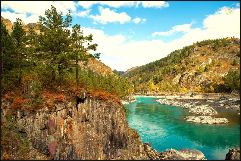 River in Mountain Canyon — Blue