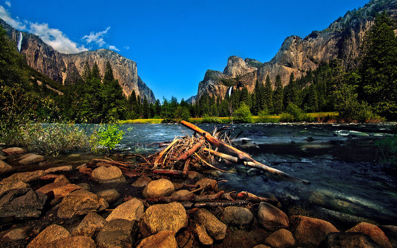 River in Valley with Mountains — Blue