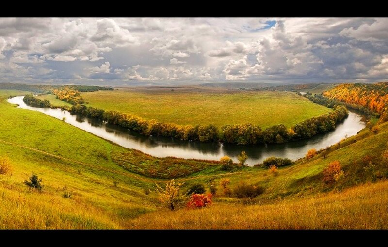 River meander in autumn landscape