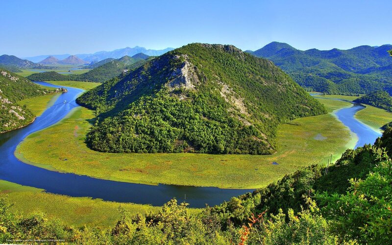 River Meander Landscape — Green