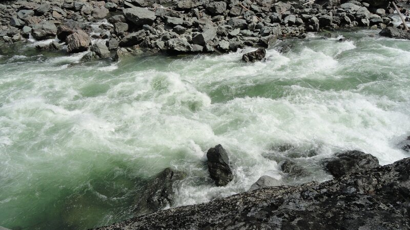 River Rapids — Green, Dynamic