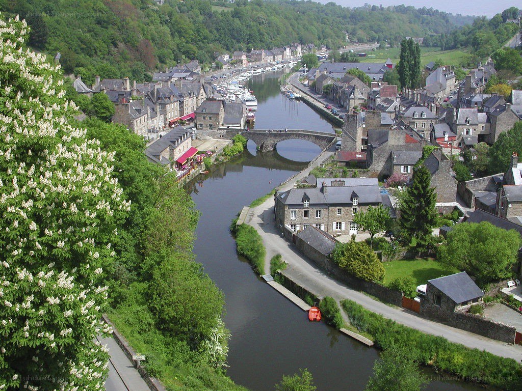River town in Brittany
