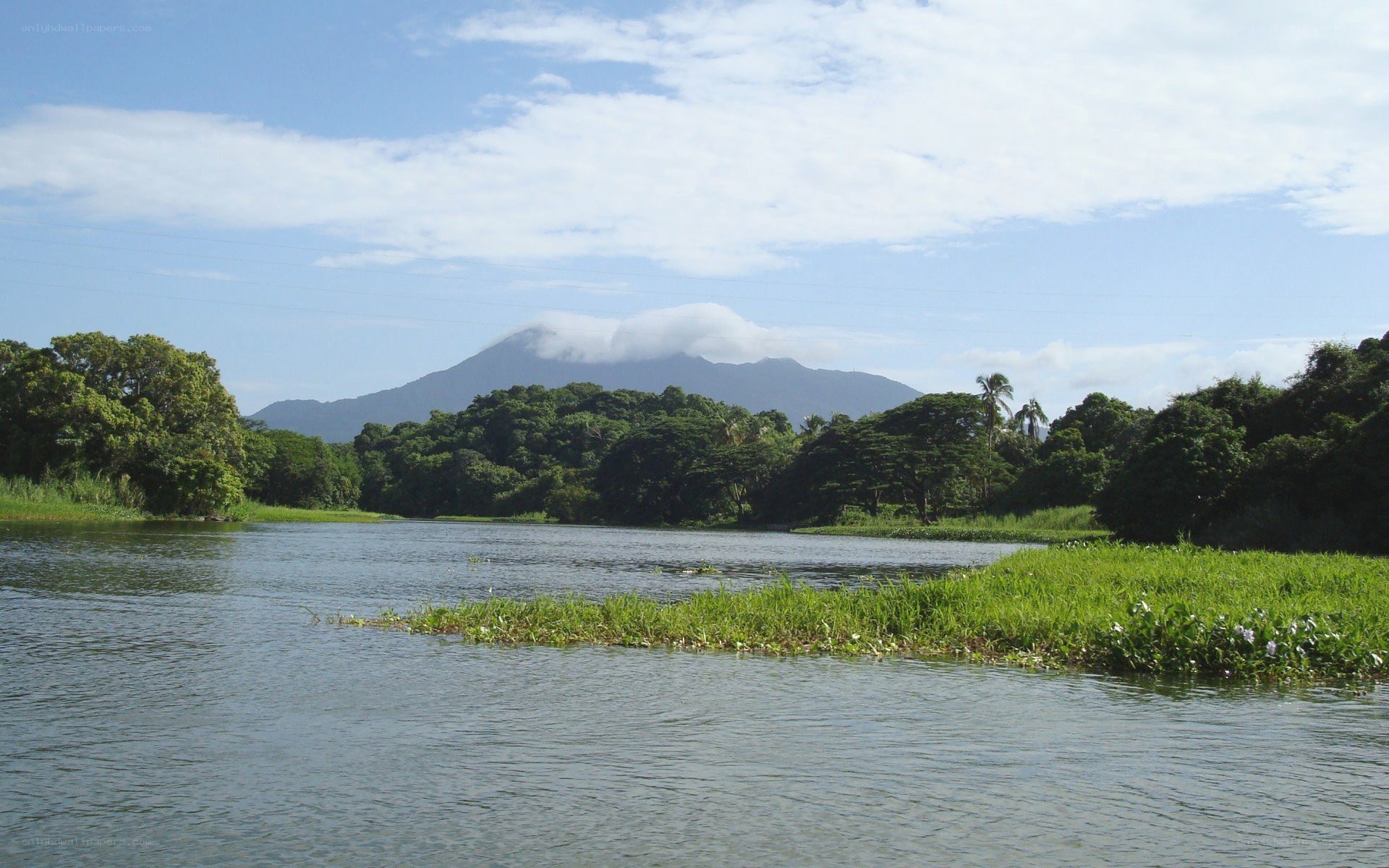 river with mountain in background