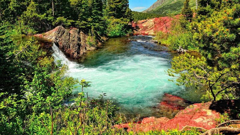 River with Turquoise Water — Green, Serene