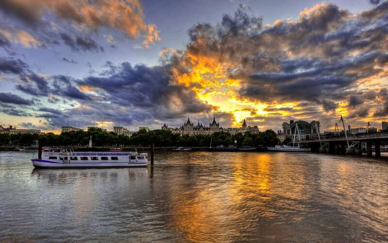 Riverboat on Thames — Gold