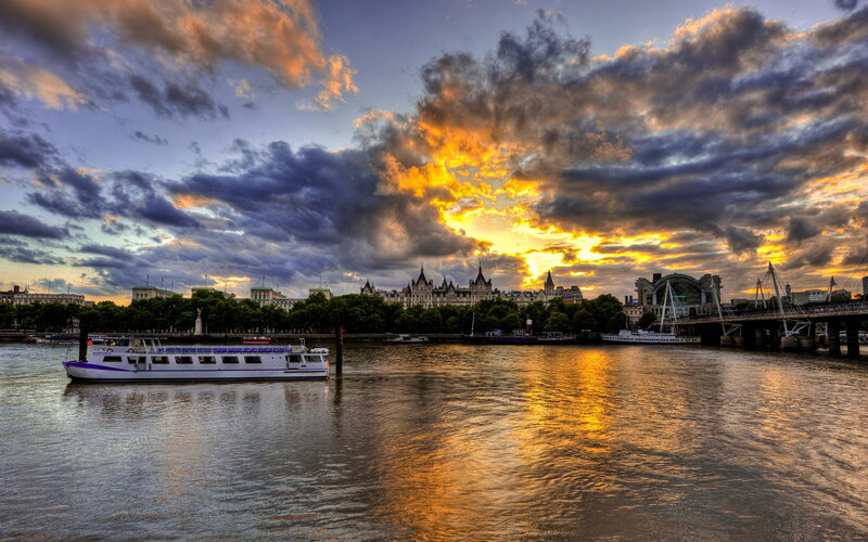 Riverboat on Thames