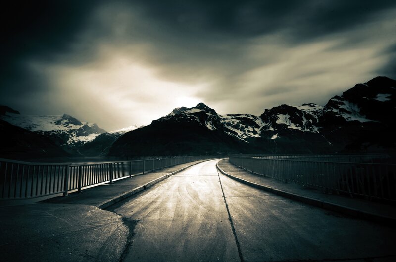 Road on a Dam — Gray