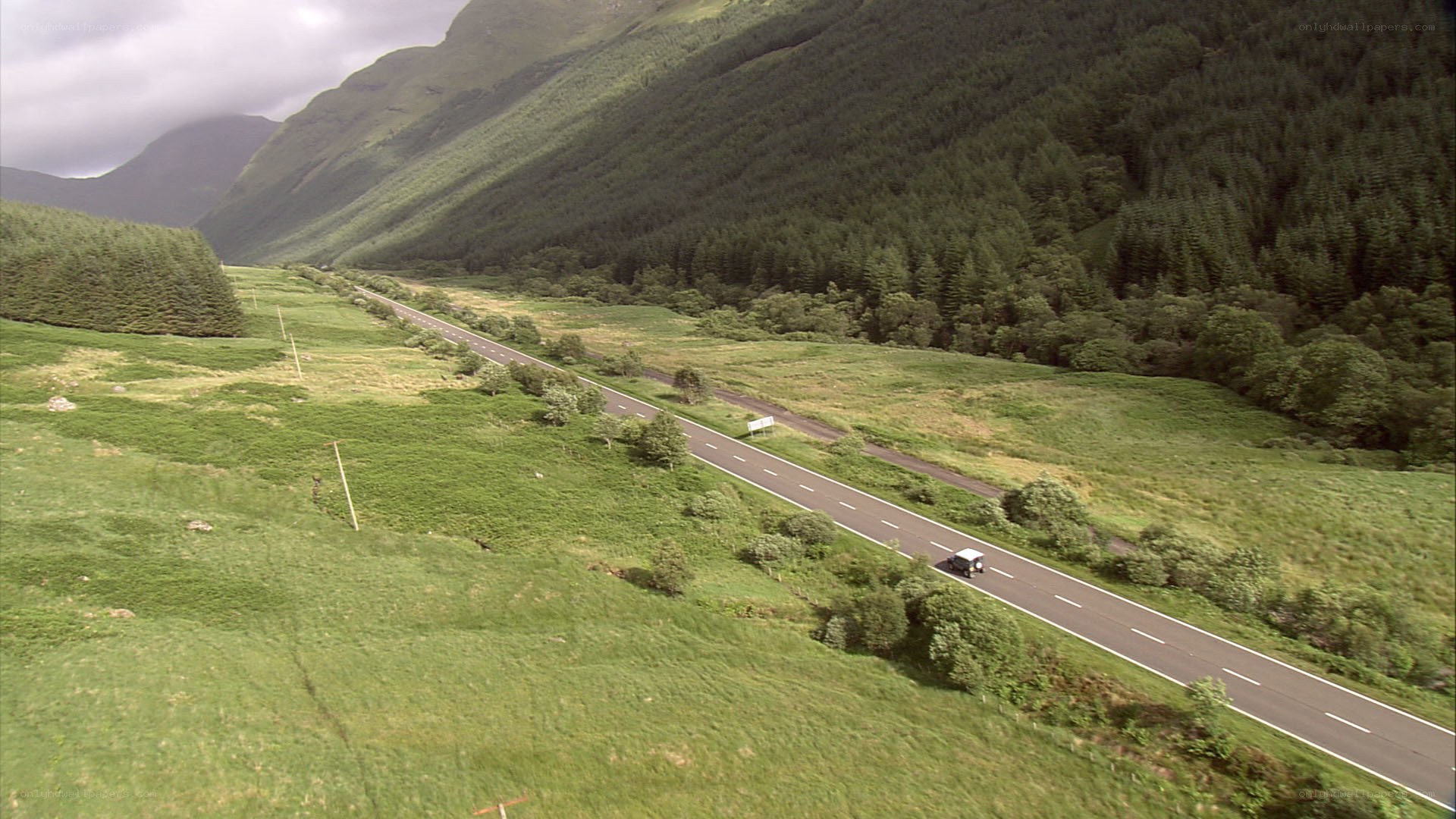 road through green valley
