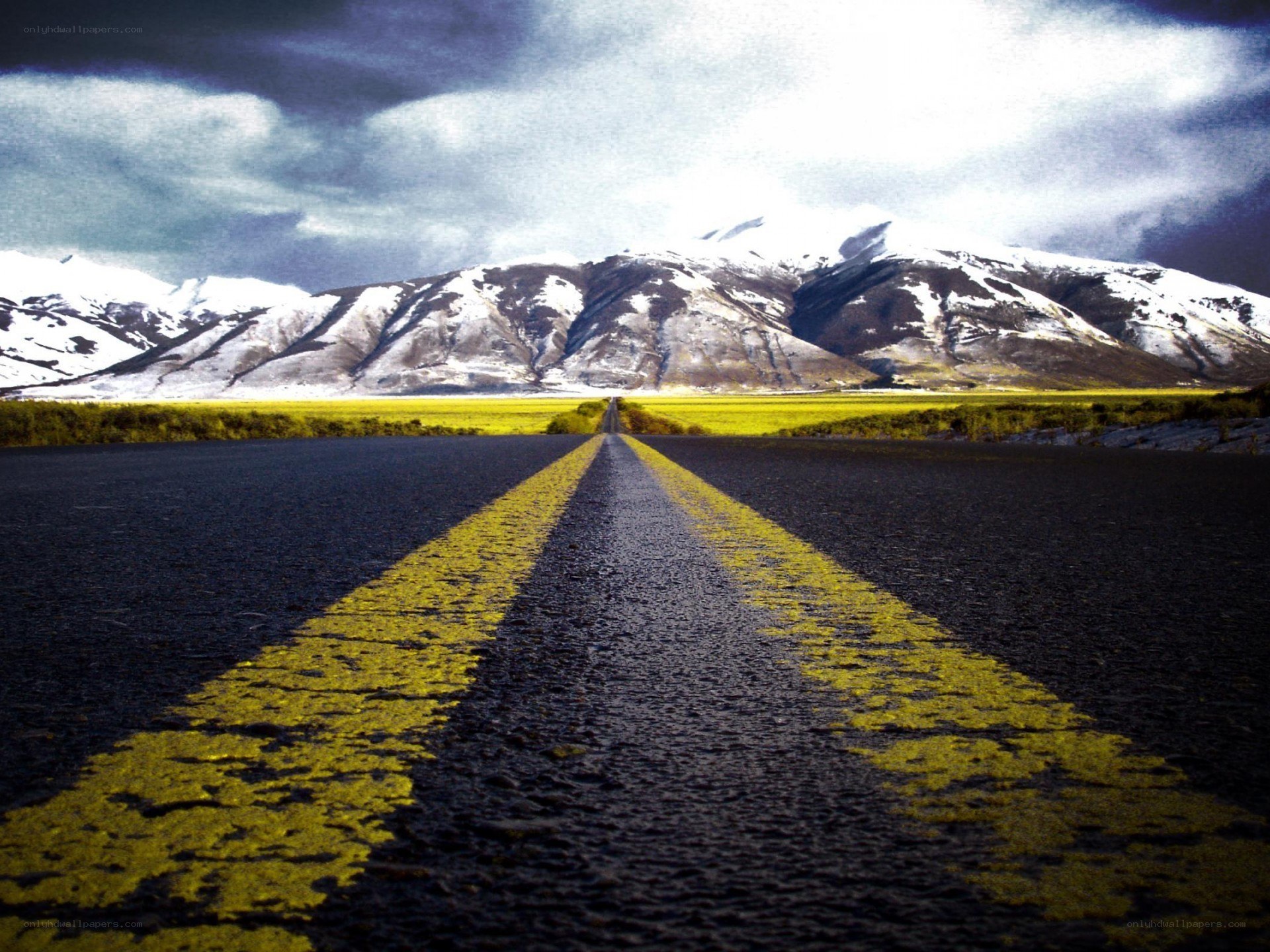 Road to the mountains