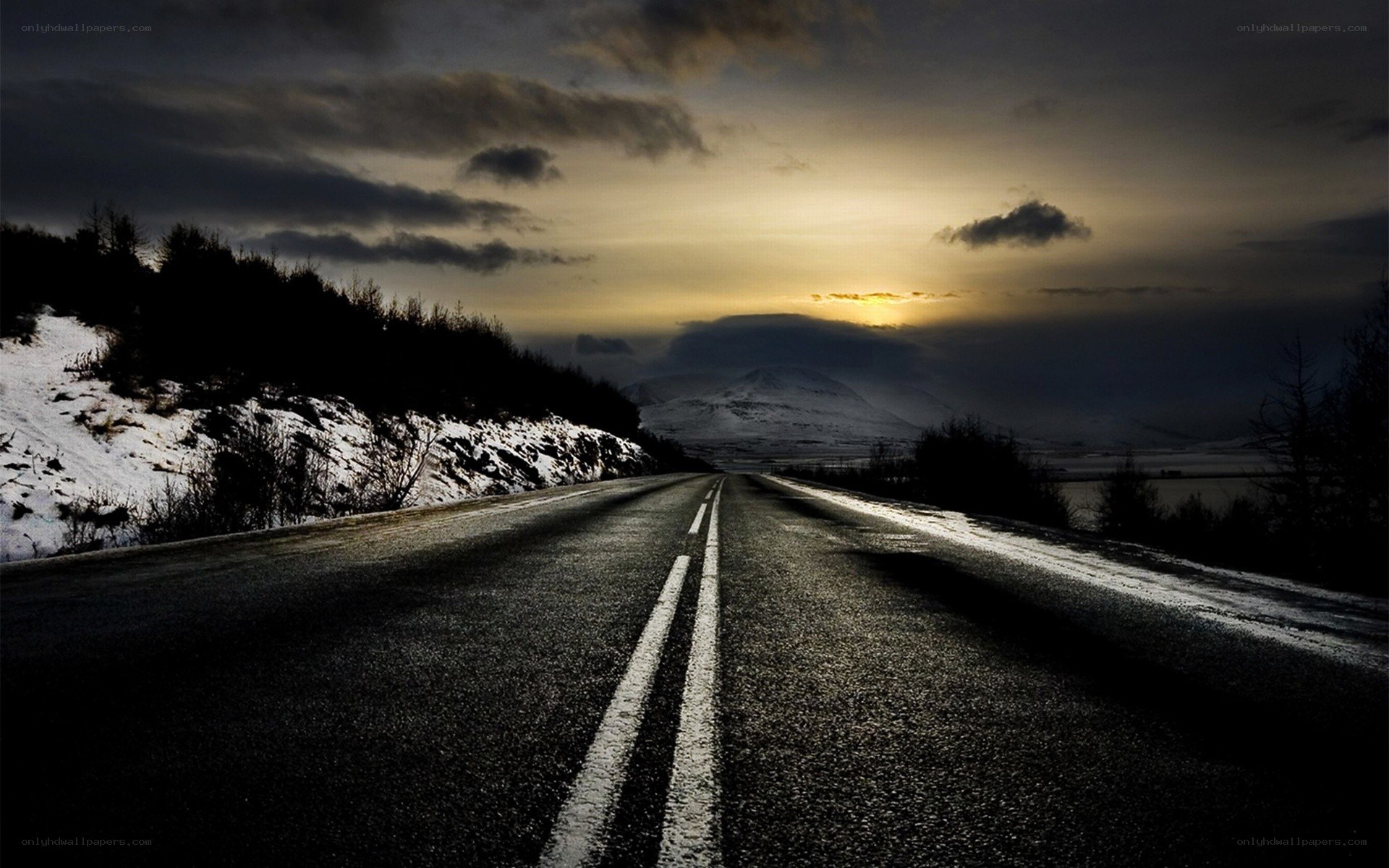 Road to the setting sun