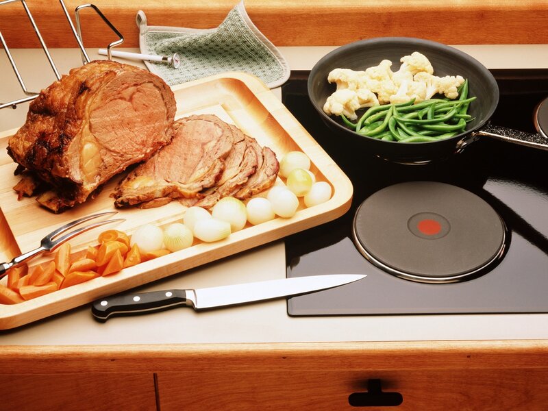 Roast beef and vegetables