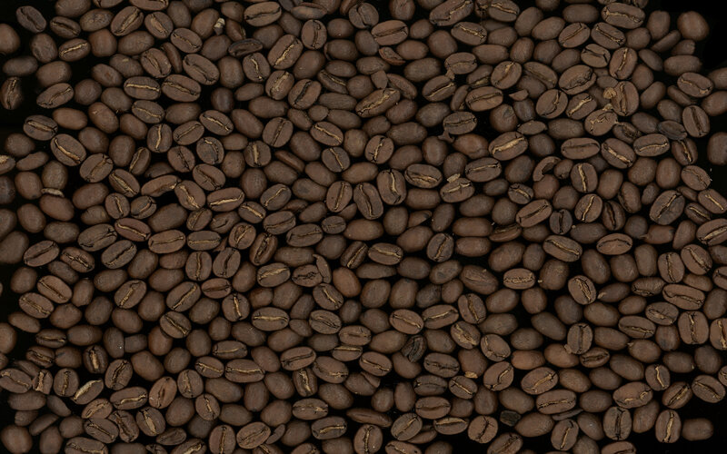 roasted coffee beans close-up
