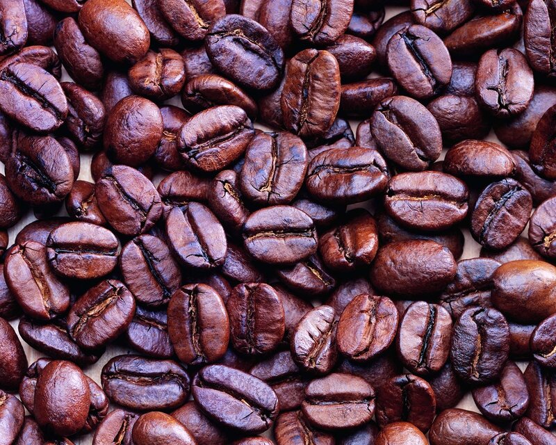 roasted coffee beans close-up