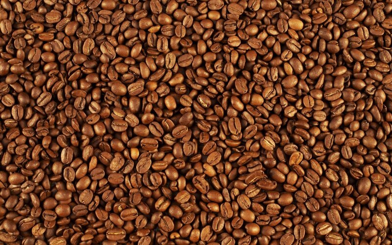 roasted coffee beans close-up
