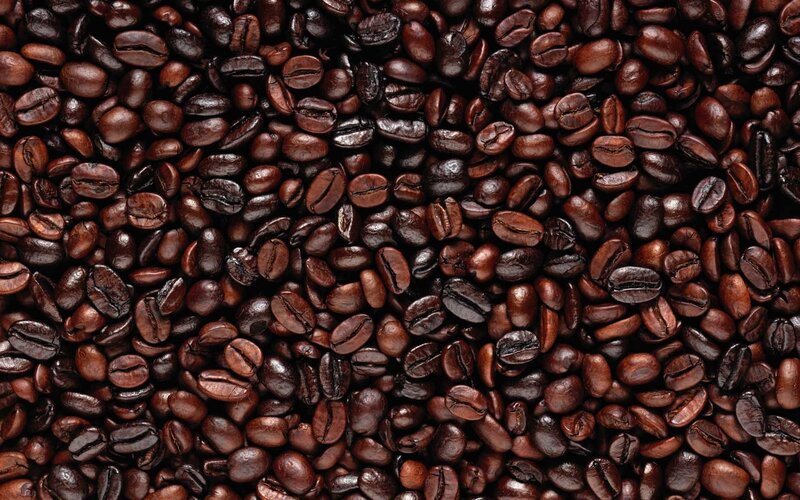 roasted coffee beans close-up