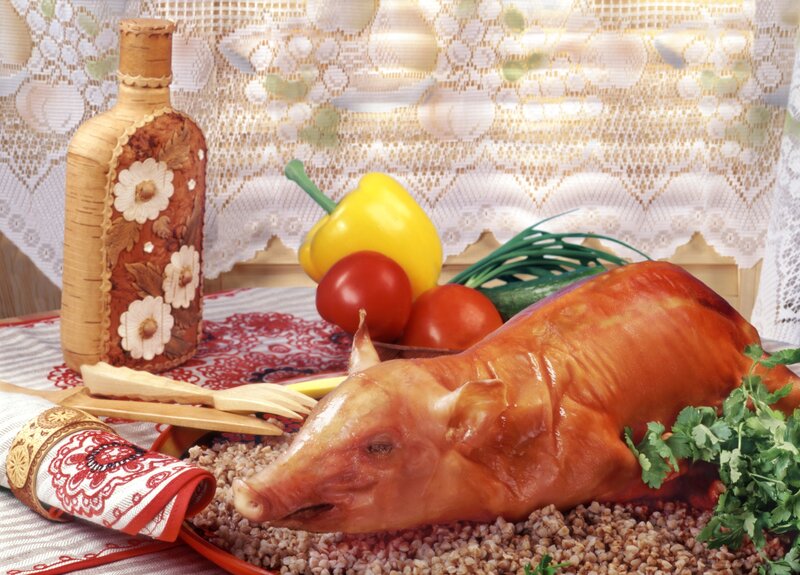 Roasted pig on buckwheat