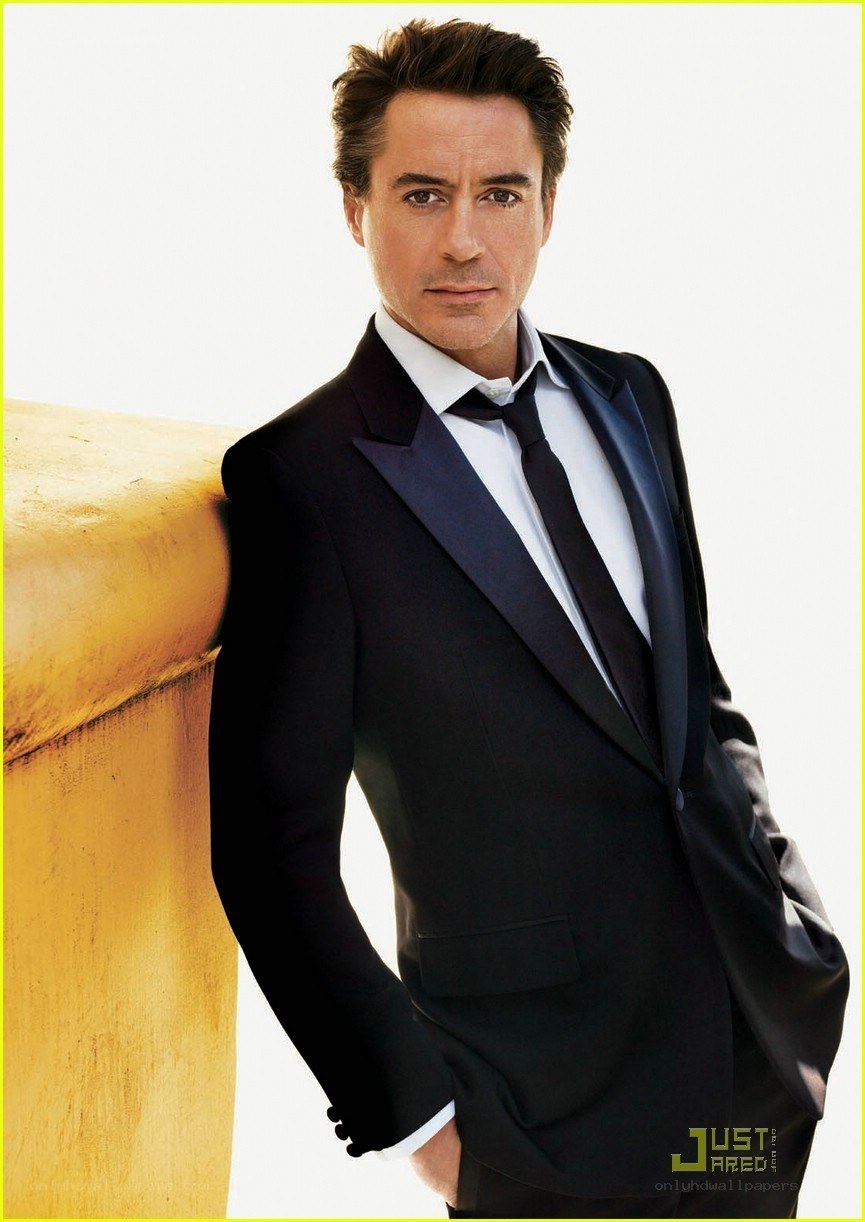 Robert Downey Jr. in tuxedo