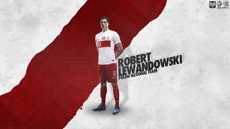 Robert Lewandowski in Poland kit