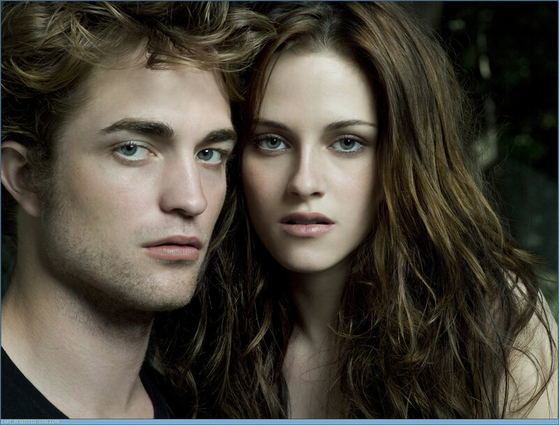 Robert Pattinson and Kristen Stewart