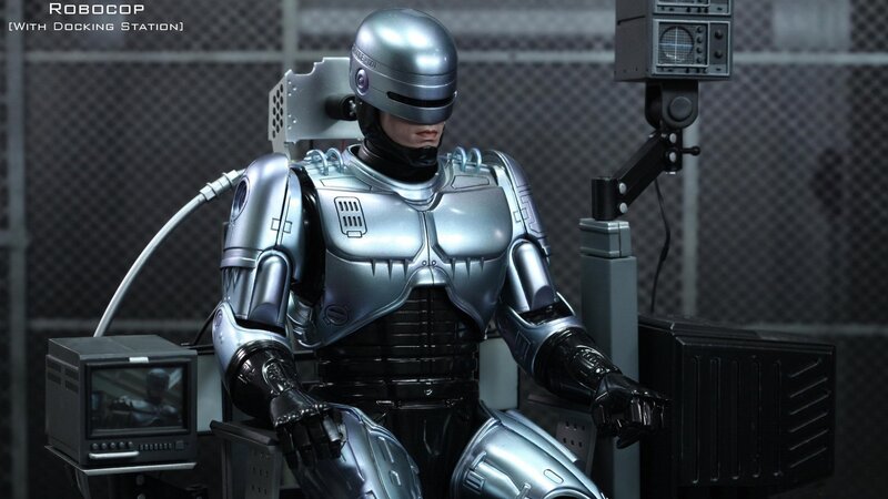 RoboCop Action Figure — Silver
