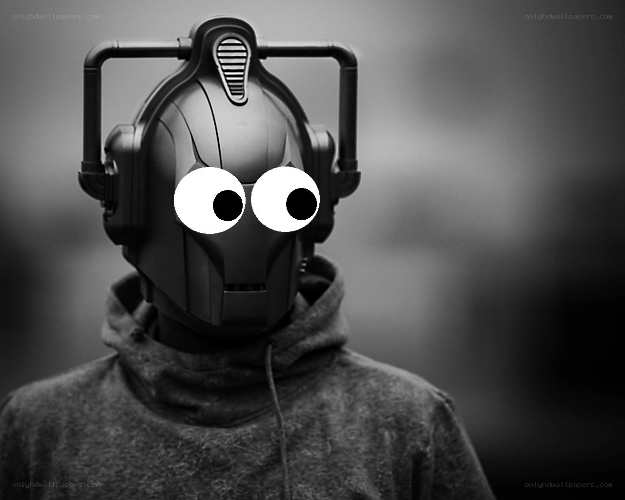 robot with googly eyes