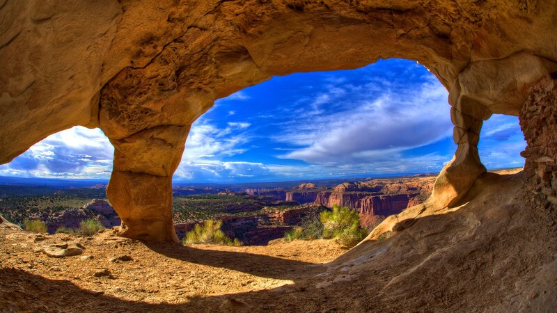 Rock Arch View — Blue