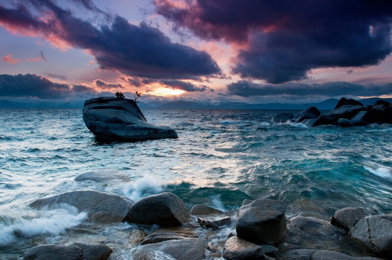 Rock Formation in Lake — Blue, Dramatic