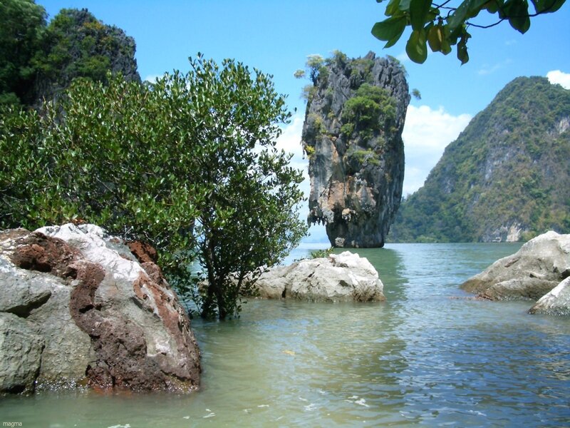 Rock Formation in Water — Green, Serene, Afternoon