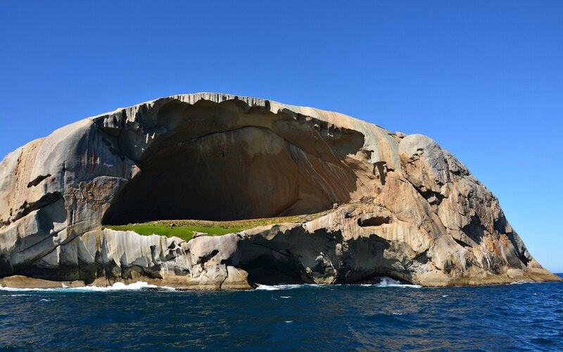 Rock Formation Island — Blue