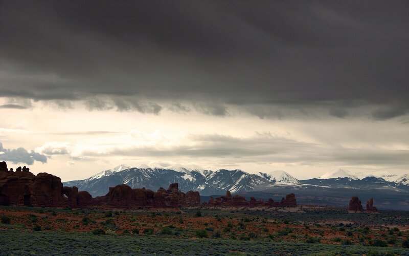 Rock Formations and Mountains — Gray
