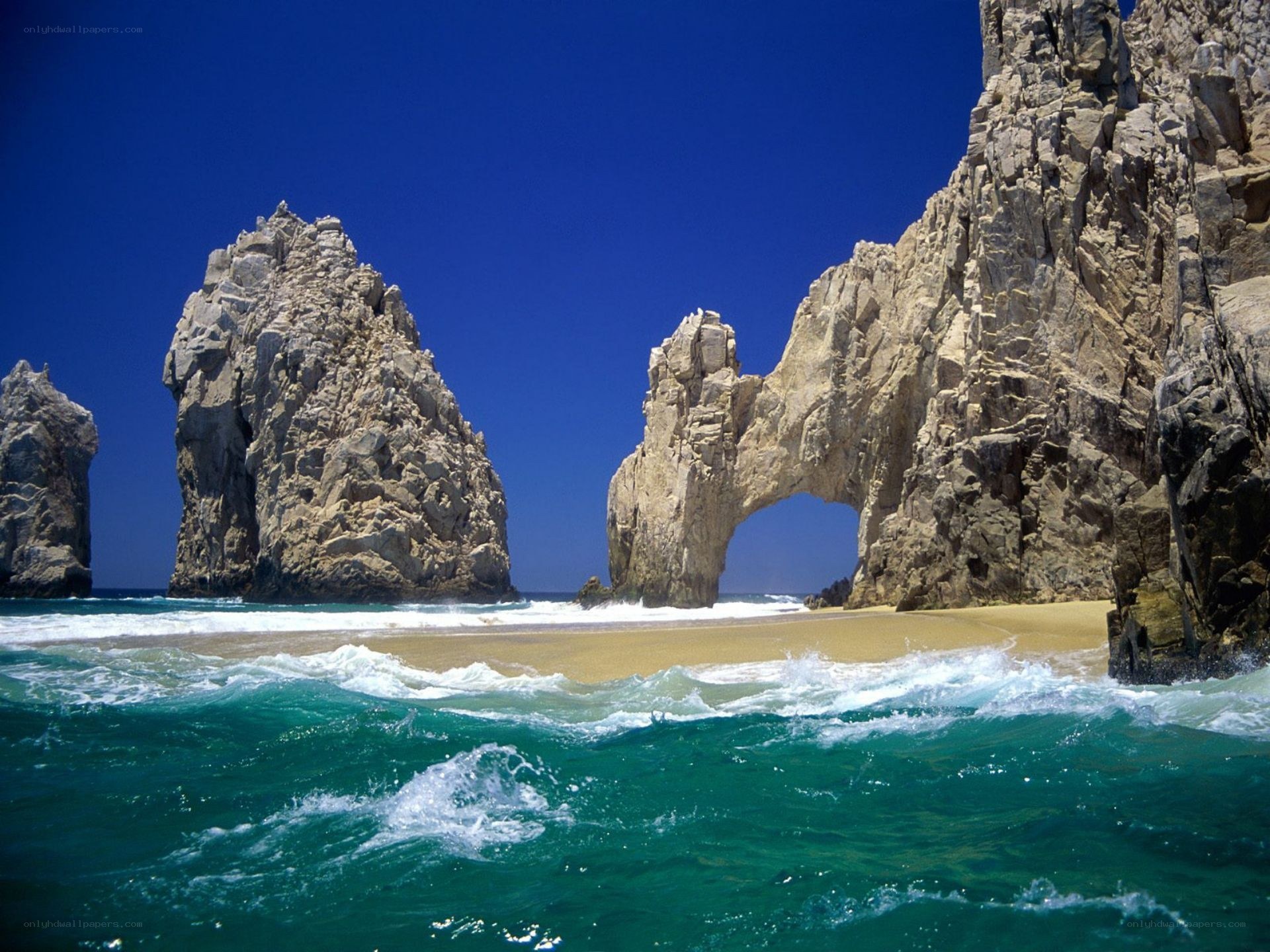 Rock formations at Los Cabos
