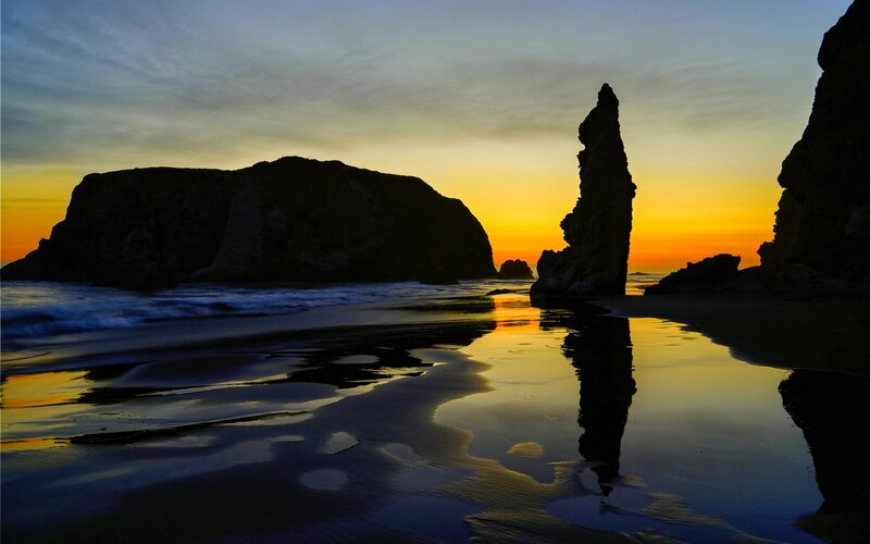Rock Formations at Sunset — Yellow, Serene