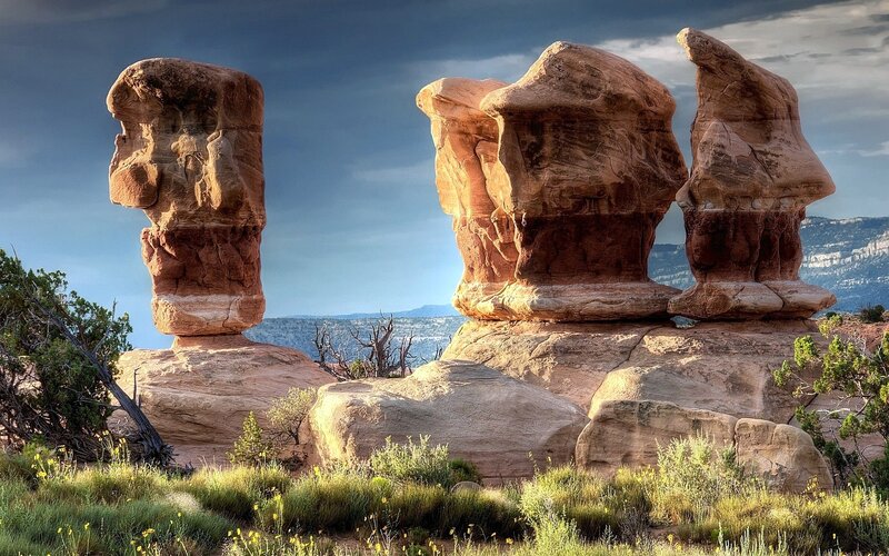 Rock Formations in Desert — Brown, Dramatic, Afternoon