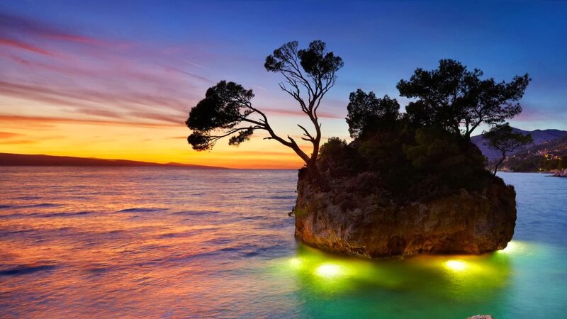 Rock Island with Trees — Blue