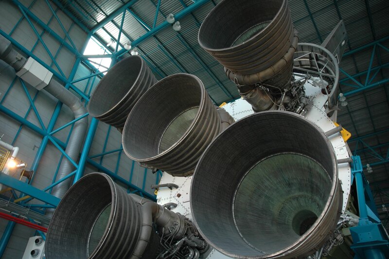 Rocket engine cluster on display