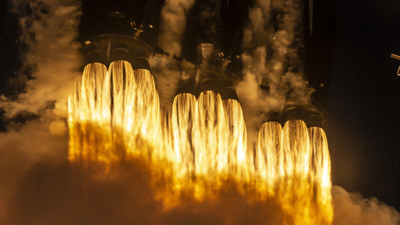 Rocket Engine Exhaust — Yellow