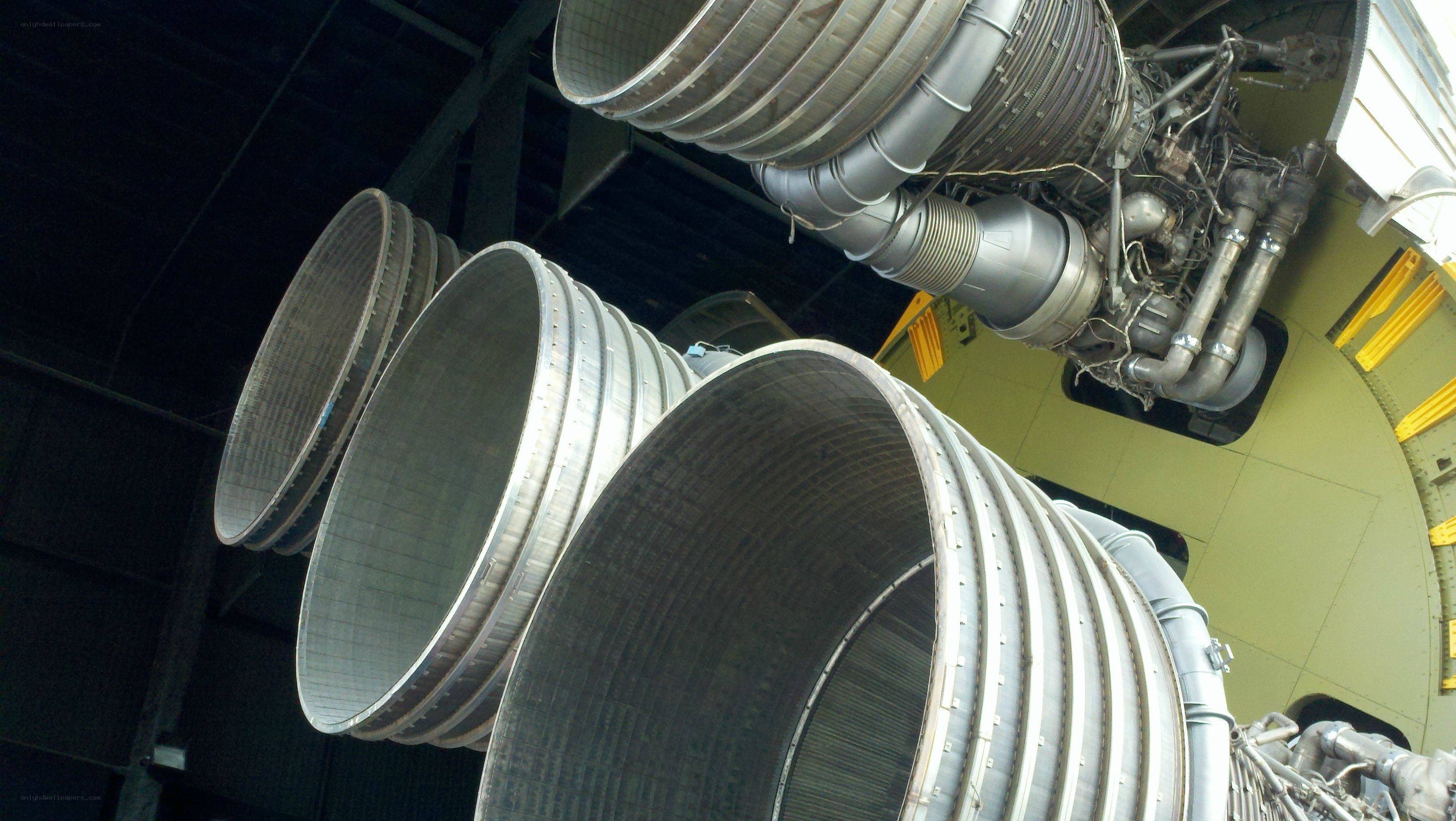 Rocket engine nozzles in a hangar