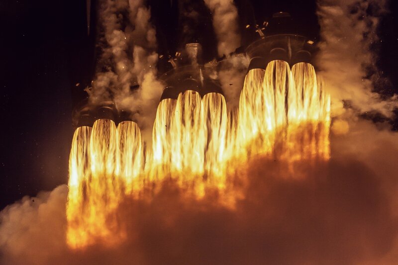 Rocket Engines Firing