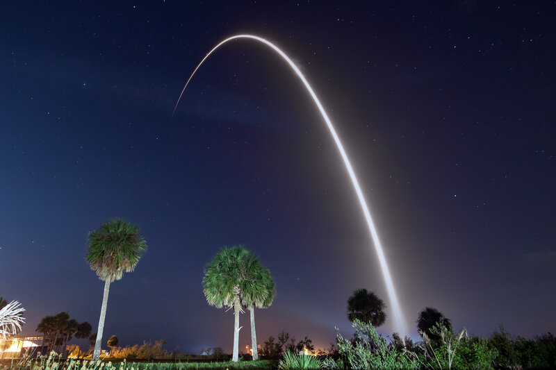 Rocket Launch Arc — Dark Blue