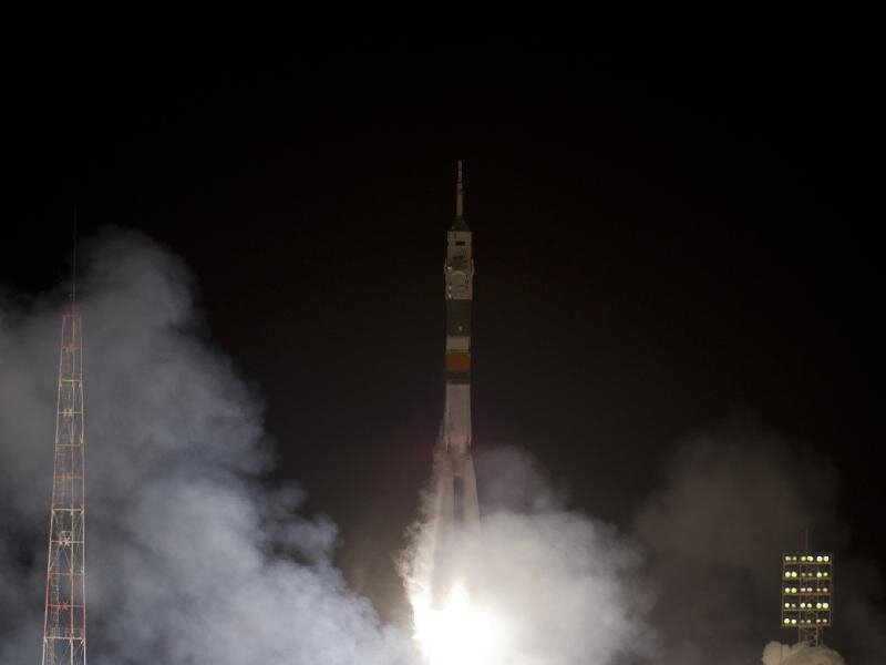 Rocket Launch — Black