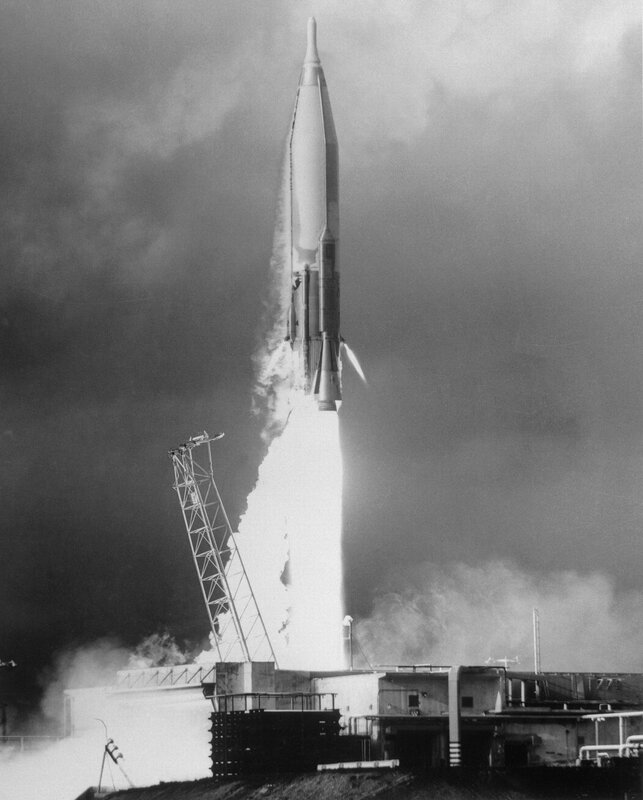 rocket launch from pad