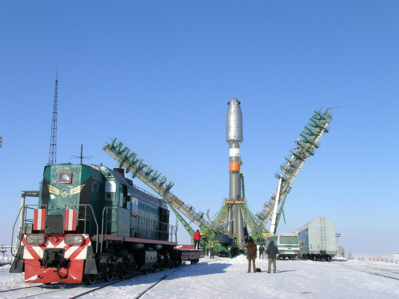 Rocket on Launch Pad — Blue, Cold